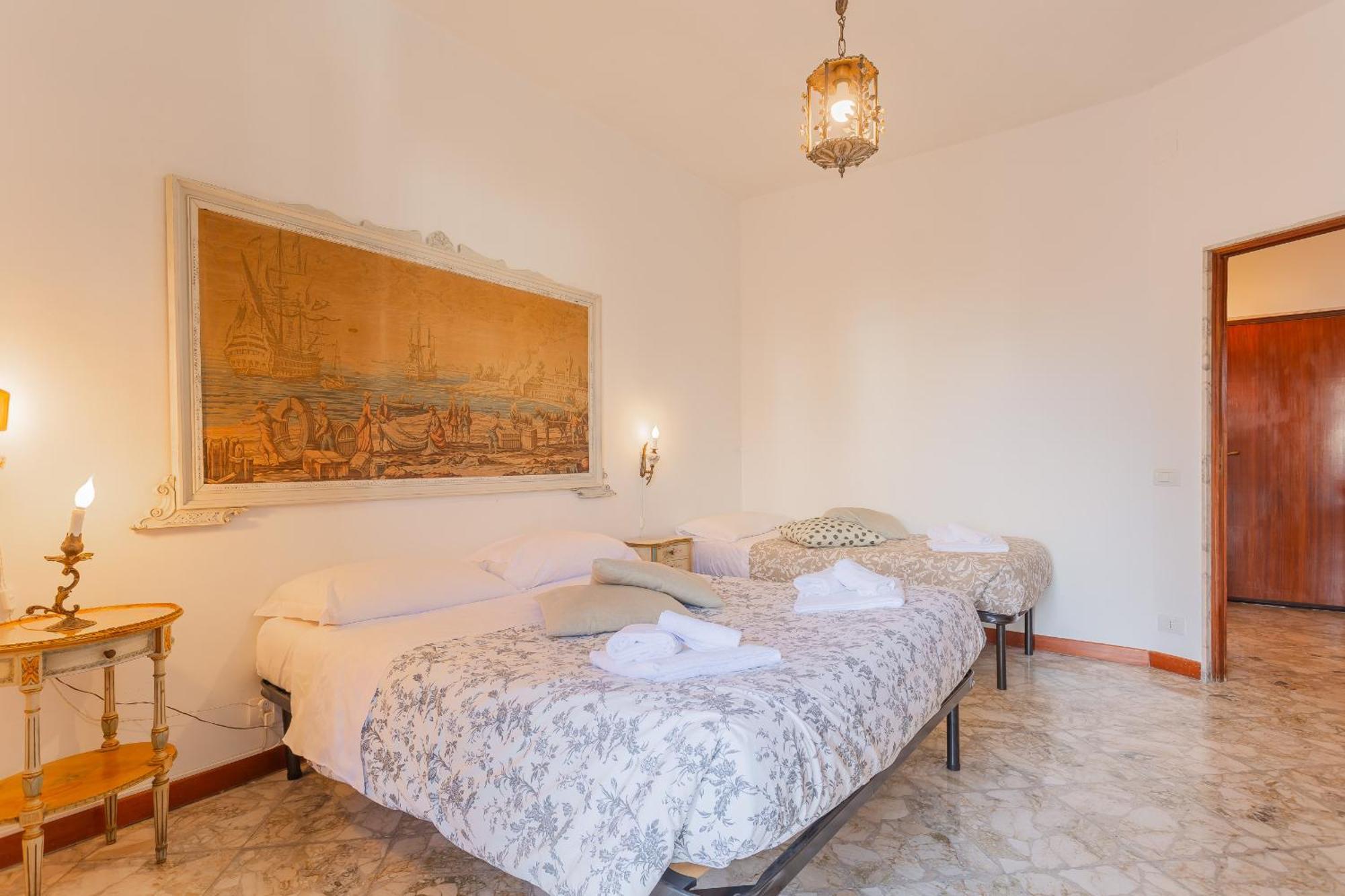 Golden And Silver Apartments By Wonderful Italy Bari Luaran gambar