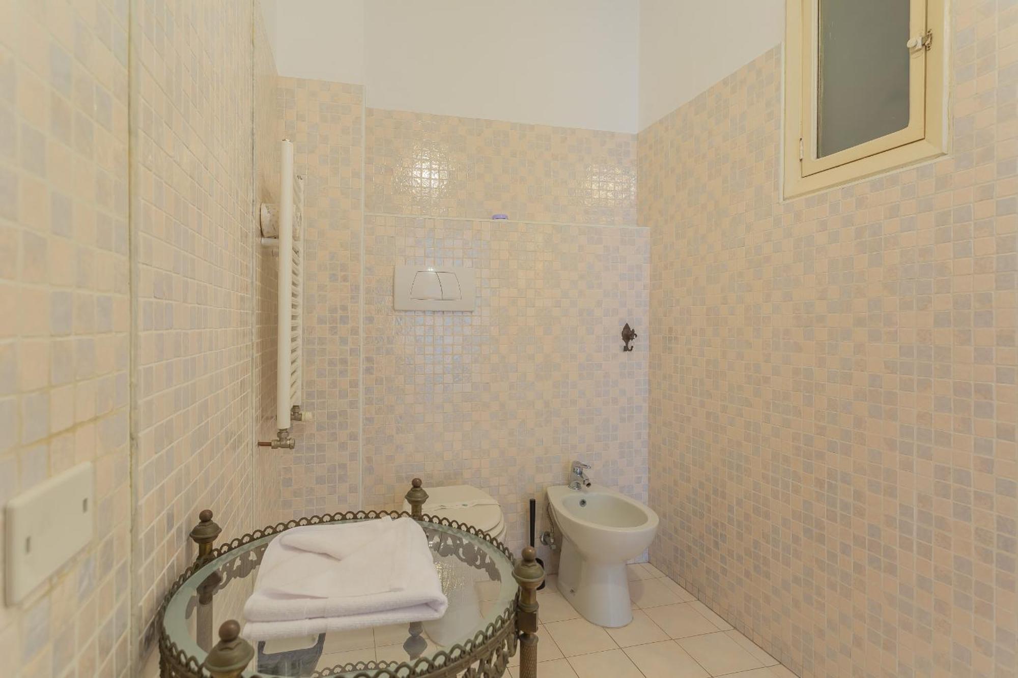 Golden And Silver Apartments By Wonderful Italy Bari Luaran gambar